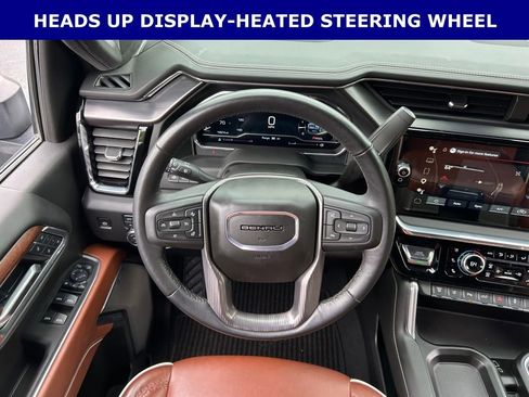 Used 2025 GMC Sierra 2500 Denali Ultimate image 18