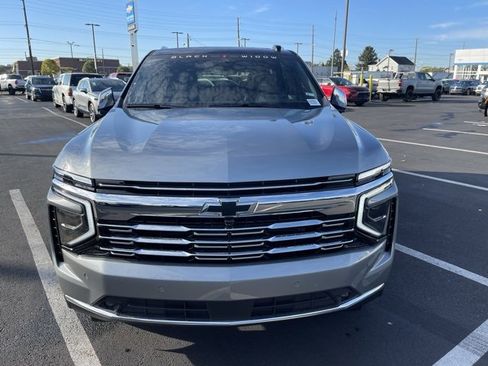 New 2025 Chevrolet Tahoe Premier image 2