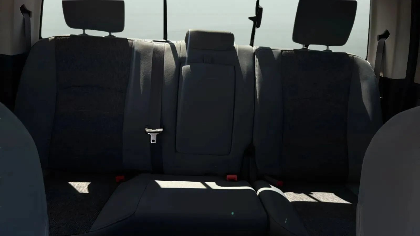 Used 2019 RAM 1500 Classic SLT w/ Luxury Group AWD/4WD image 38