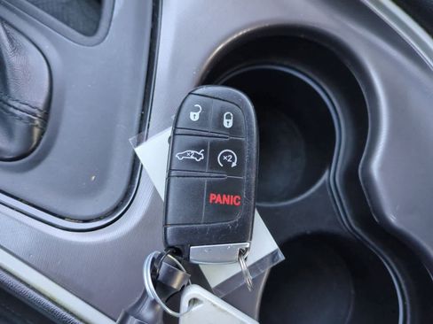 Used 2022 Dodge Challenger R/T Scat Pack w/ Dynamics Package image 31