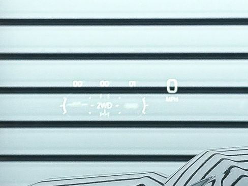 Used 2024 Chevrolet Silverado 1500 ZR2 w/ Technology Package image 38