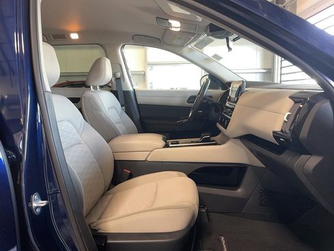 Used 2024 Nissan Pathfinder SV w/ Cargo Package image 17