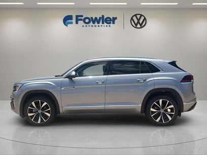 New 2026 Volkswagen Atlas Cross Sport SEL Premium R-Line