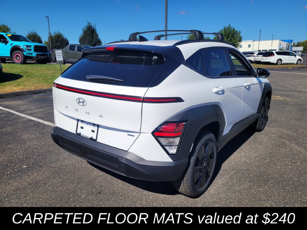 New 2027 Hyundai Kona SEL Sport AWD/4WD image 3