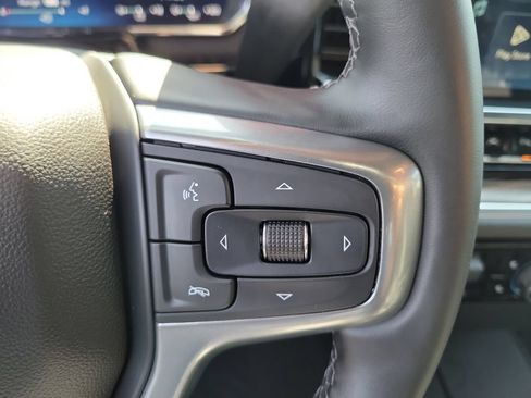 Used 2026 Chevrolet Silverado 1500 LT AWD/4WD image 6