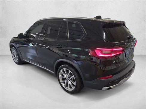 Used 2023 BMW X5 xDrive40i w/ Premium Package AWD/4WD image 7