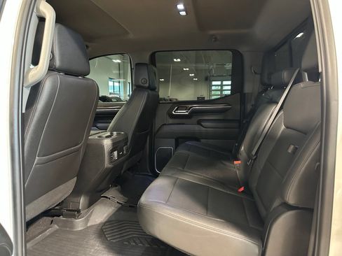 Used 2024 Chevrolet Silverado 1500 RST AWD/4WD image 36