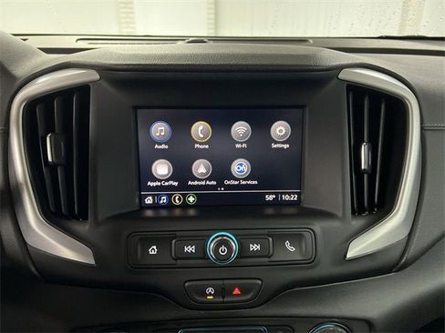 Used 2024 GMC Terrain SLE image 13