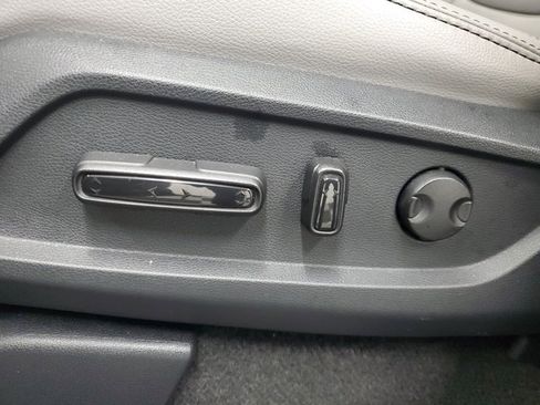 Certified 2024 Honda Pilot Touring image 16