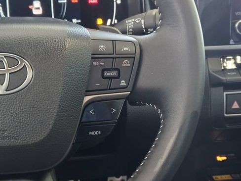Used 2026 Toyota Camry SE w/ Convenience Package FWD image 30