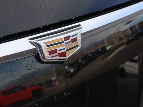 Used 2019 Cadillac Escalade Luxury image 13