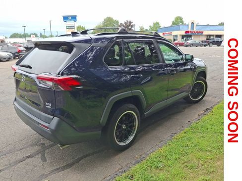 Used 2019 Toyota RAV4 XLE w/ Convenience Package AWD/4WD image 5