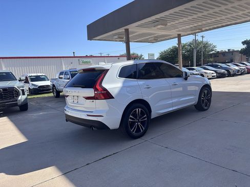 Used 2020 Volvo XC60 T6 Momentum AWD/4WD image 5