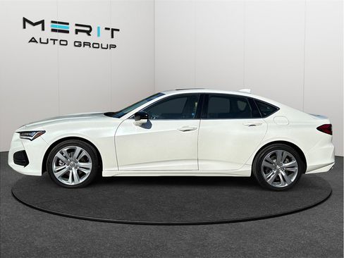 Used 2022 Acura TLX w/ Technology Package image 5
