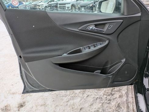 Used 2024 Chevrolet Malibu LT image 6