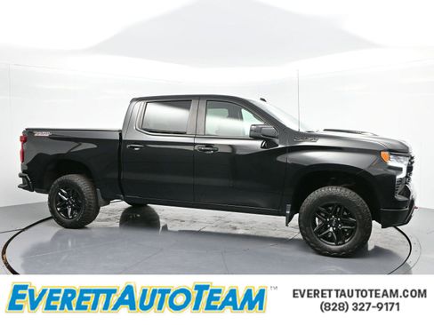 Used 2023 Chevrolet Silverado 1500 LT Trail Boss w/ Protection Package image 1