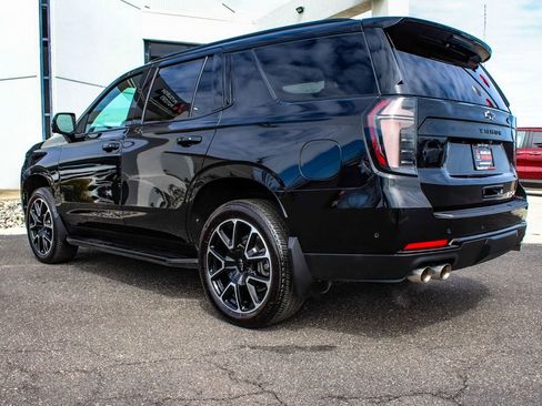 Used 2025 Chevrolet Tahoe RST w/ Comfort Package AWD/4WD image 4