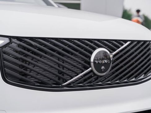 New 2026 Volvo XC90 B6 Ultra w/ Lounge Package image 11