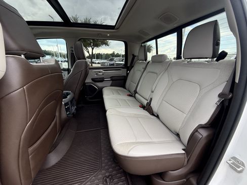 Used 2025 RAM 1500 Laramie w/ Laramie Southwest Edition AWD/4WD image 31
