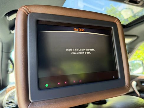 Used 2020 Nissan Armada Platinum w/ Platinum Reserve Package RWD image 49