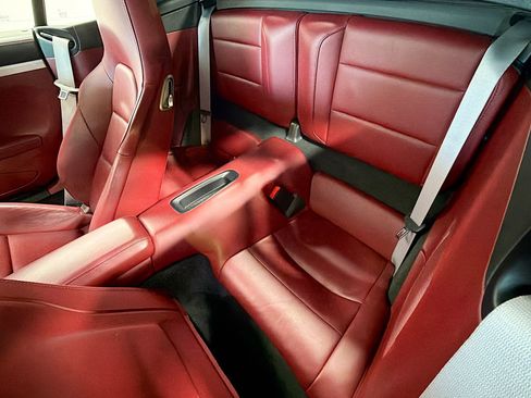 Used 2018 Porsche 911 Turbo S image 19