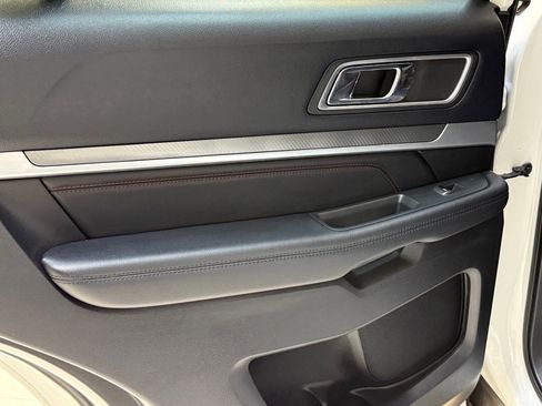 Used 2016 Ford Explorer Sport w/ Equipment Group 401A image 38