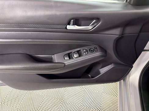 Used 2020 Nissan Altima 2.5 S FWD image 9
