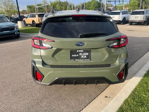 Used 2025 Subaru Crosstrek 2.5i Limited AWD/4WD image 4