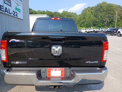 Used 2022 RAM 2500 Big Horn w/ Level A Equipment Group AWD/4WD image 4