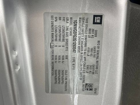 Used 2016 Chevrolet Express 2500 LS image 25