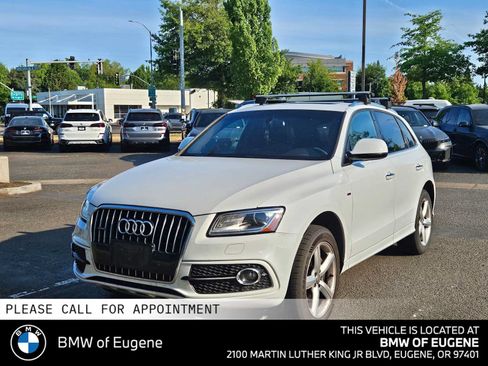 Used 2017 Audi Q5 2.0T Premium Plus w/ Technology Package AWD/4WD image 9