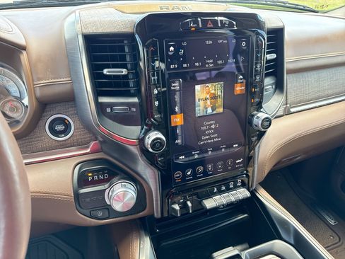 Used 2020 RAM 1500 Limited RWD image 16