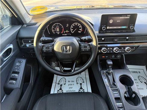 Used 2024 Honda Civic EX image 35