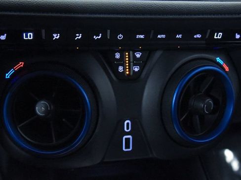 Used 2024 Chevrolet Blazer RS w/ Enhanced Convenience Package FWD image 19