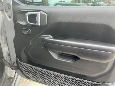 Used 2021 Jeep Wrangler Unlimited Sport image 21