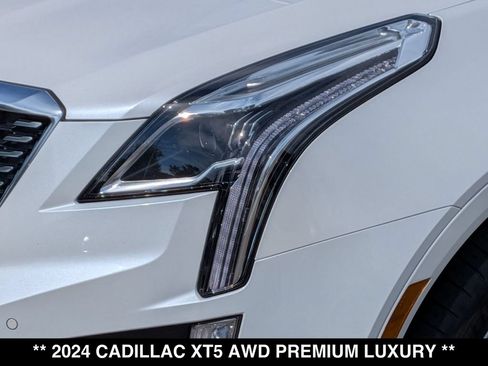 Used 2024 Cadillac XT5 Premium Luxury w/ LPO, Floor Liner Package AWD/4WD image 16