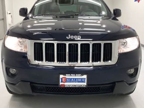 Used 2012 Jeep Grand Cherokee Laredo AWD/4WD image 11