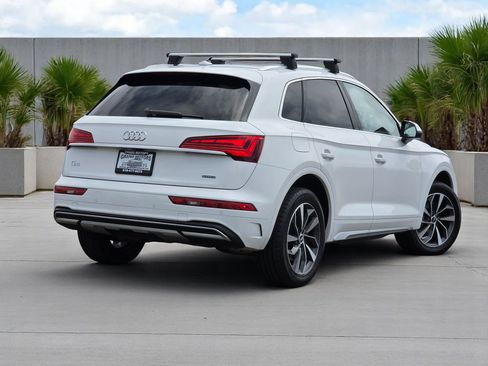 Used 2021 Audi Q5 Premium Plus image 12