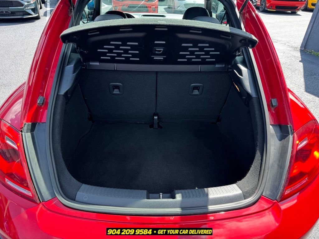 Used 2015 Volkswagen Beetle 1.8T FWD image 28