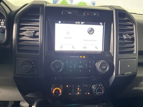 Used 2017 Ford F150 XL w/ Equipment Group 101A Mid image 9