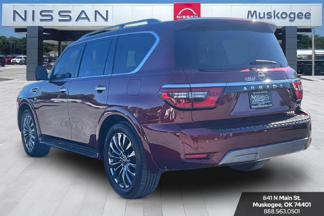 Used 2022 Nissan Armada Platinum w/ Captain's Chairs Package AWD/4WD image 4