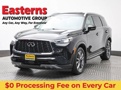 Used 2022 INFINITI QX60 Luxe w/ Vision Package AWD/4WD image 1