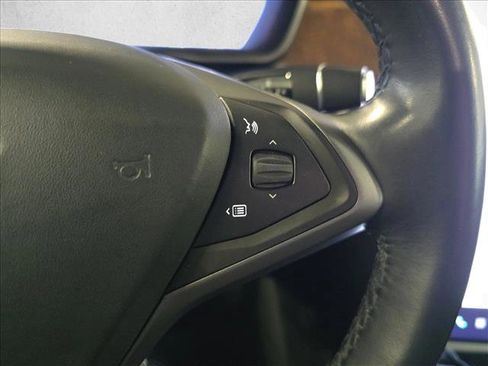 Used 2020 Tesla Model X Long Range image 18