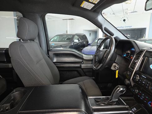 Used 2017 Ford F150 XLT w/ Equipment Group 302A Luxury image 33