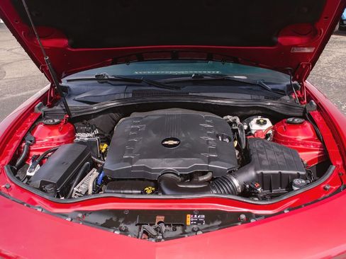 Used 2012 Chevrolet Camaro LT RWD image 9