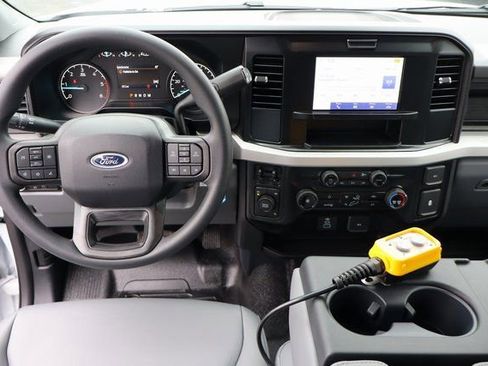 New 2026 Ford F550 4x4 Supercab Super Duty image 7