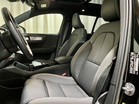 Used 2023 Volvo XC40 Recharge Plus AWD/4WD image 14
