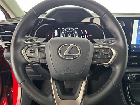 Certified 2025 Lexus NX 250 FWD w/ Premium Package image 22