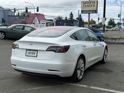 Used 2018 Tesla Model 3 Mid Range RWD image 6