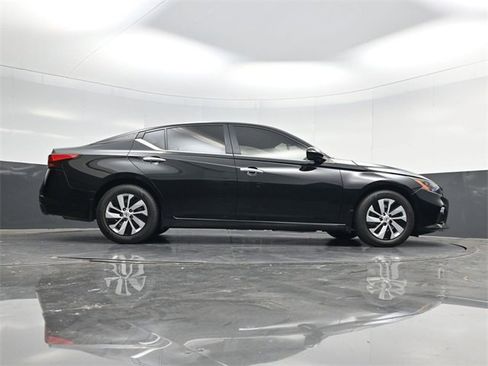 Used 2022 Nissan Altima 2.5 S w/ Driver Assist Package image 46